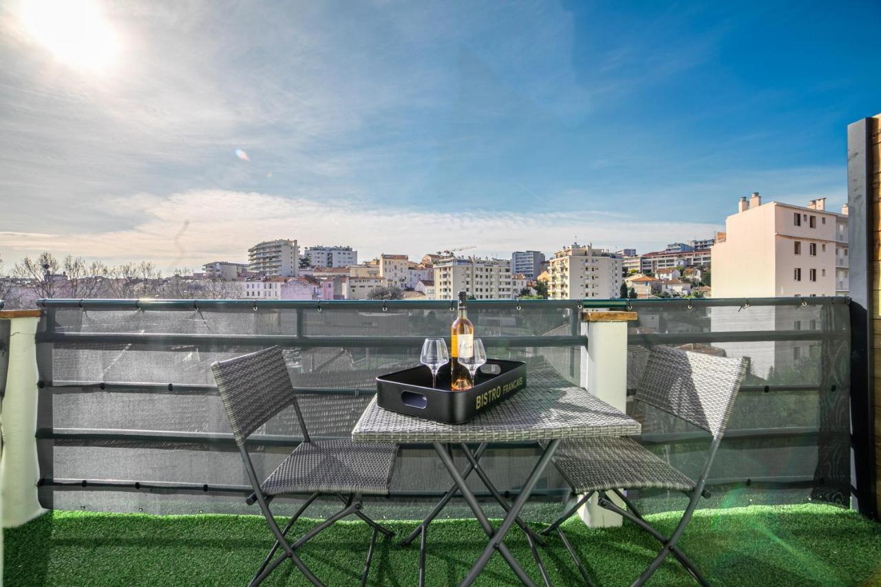 The Loft - Superb 2 Bedrooms On Top Floor With Terrace - 10Min To Palais & Beach! カンヌ エクステリア 写真